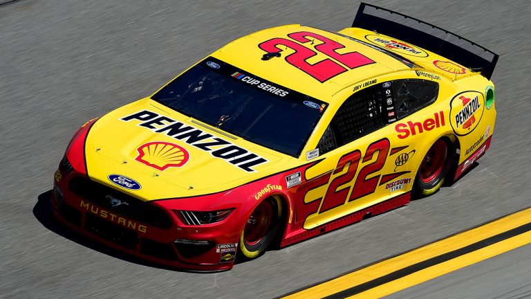 Logano wins Bluegreen Vacations Duel 1, Results