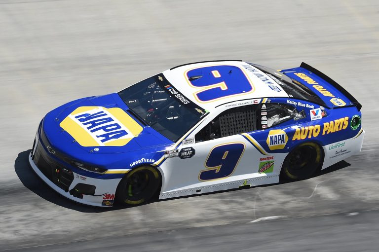 Chase Elliott moved to rear at Dover