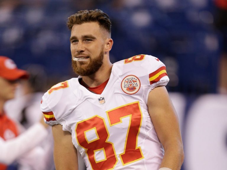 Kelce out due to COVID protocols, Boyle and Fromm draw starts